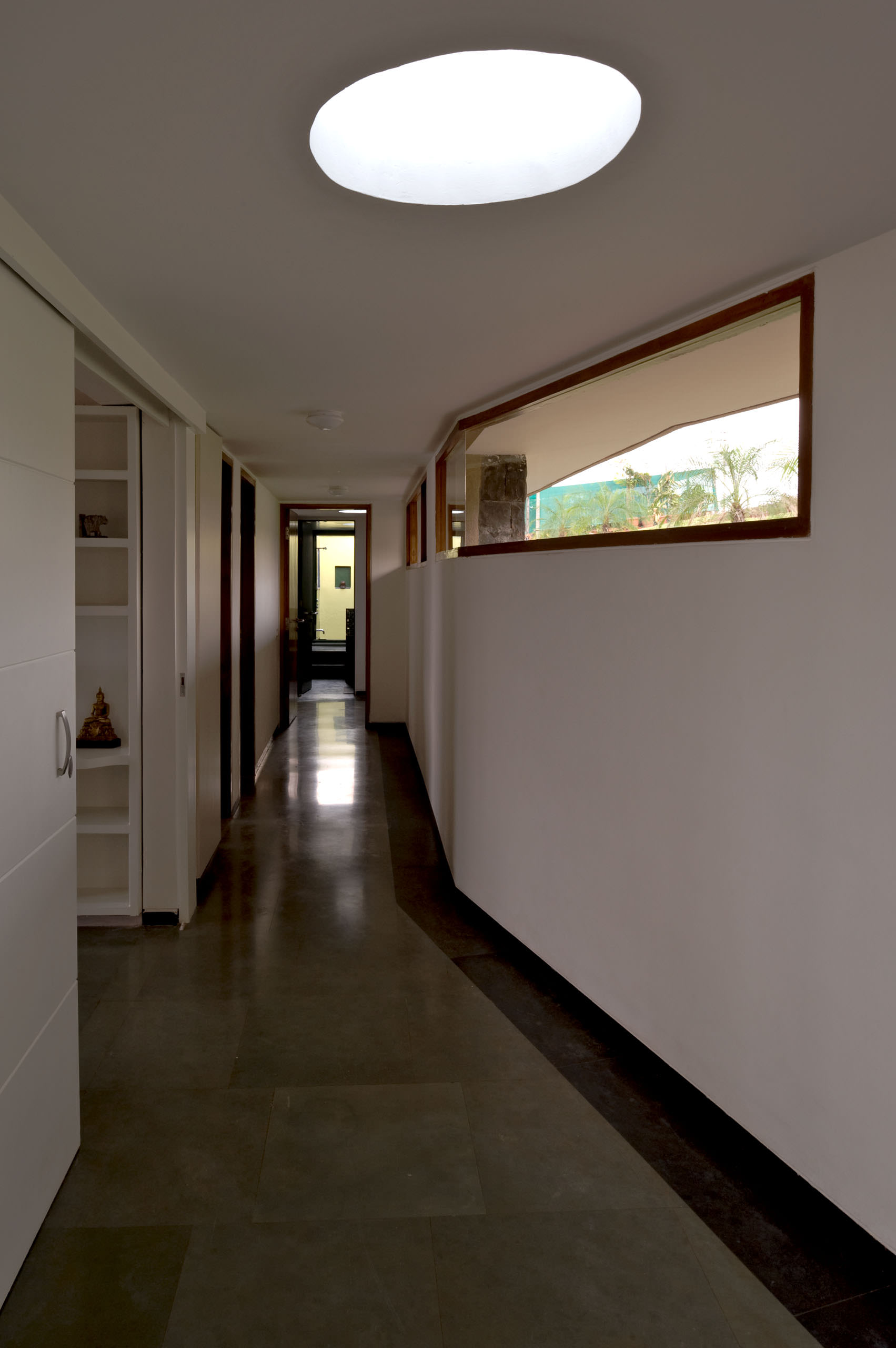 Opolis Architects, Bombay  |  Kamshet House